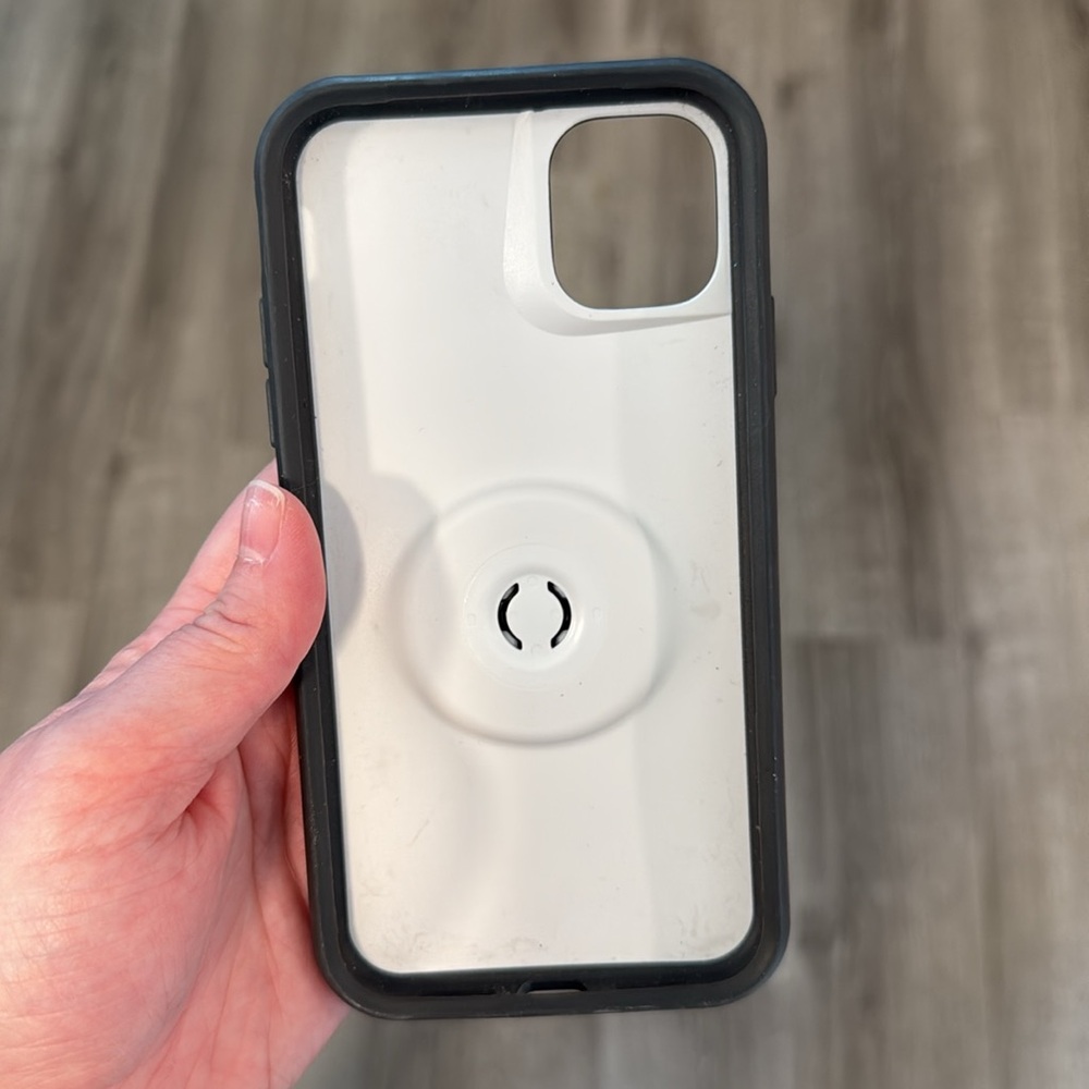 OtterBox Popsocket Case - Picture 5 of 5